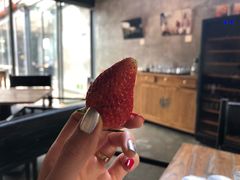 草莓-zarah(鼓楼店)