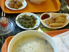 -鸿瑞興面馆(梅岭店)