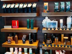 -星巴克臻选(济南万达店)