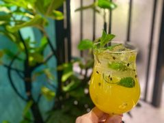 -SHADOWS•Bistro&Eatery(安福路店)