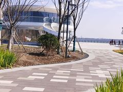 -滴水湖