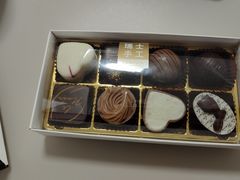 -Laderach 莱德拉(上海环贸iapm店)