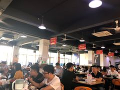 大堂-皖北巫氏三胖地锅鸡(长淮总店)