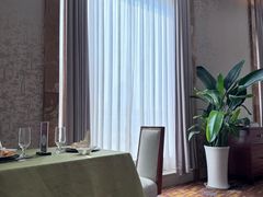 -湖影中餐厅·南京金茂威斯汀大酒店