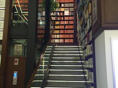 -新华书店(新街口旗舰店)