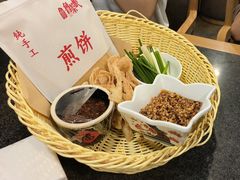 -鲁菜根·泰安菜(万达店)