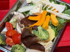 -金鼎雪山牦牛杂火锅(理县总店)