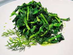 清炒豌豆苗-大董(环贸iapm店)