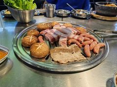 -哈哈碳都·牛肋条无限自助烤肉(台江万达店)