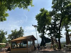 -悟空山宿陨石私汤温泉酒店(神舟大道地铁站店)