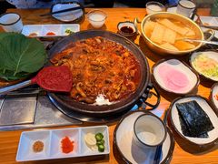 -红辣椒八爪鱼特色韩国料理专门店(远景路旗舰店)