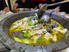 -重庆乌江活鱼川湘新概念(前海店)