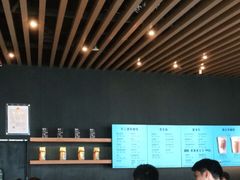 大堂-星巴克(大宁店)
