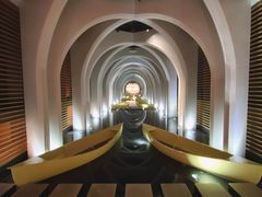 -涨巢·潮玩水疗局