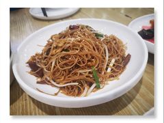 叉烧蛋炒米粉-寻味·港式茶餐厅(富力城店)