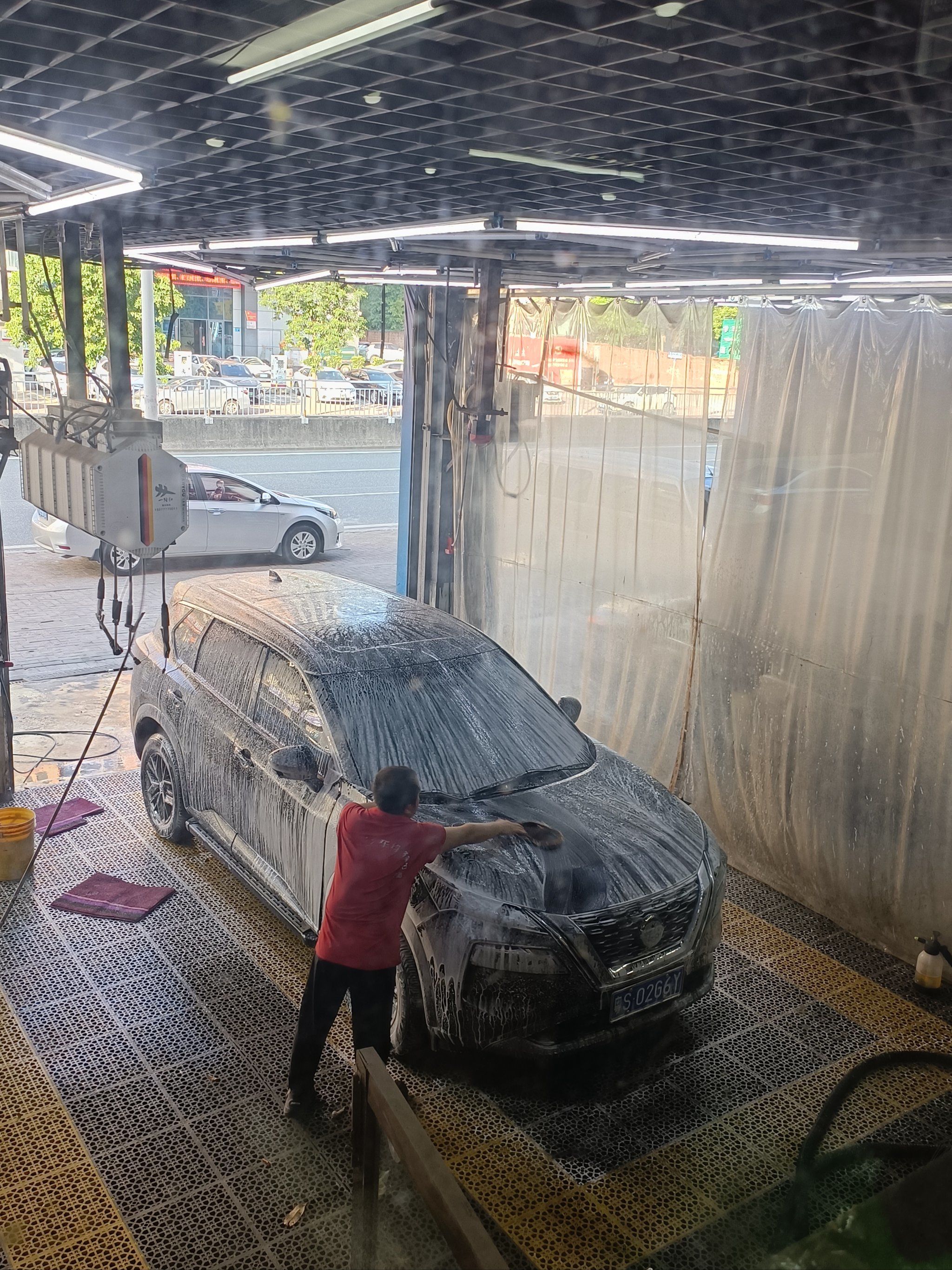 在企石,友家,星期八汽车养护中心,洗车干净