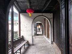 -丝绸小镇荻港古村