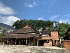 -曼丢傣家古寨