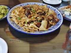 -壹阁胡羊焖饼(特色小吃街店)