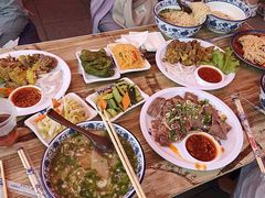 -伊穆祥牛肉面总店·清真