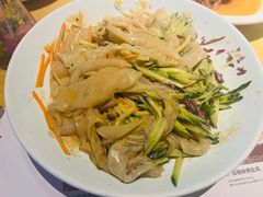-关东小磨东北菜(上海长风大悦城店)