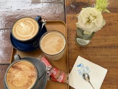 -蓝壁虎咖啡酒馆