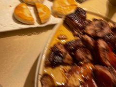 -八府香鸭·啫啫煲(华山路店)