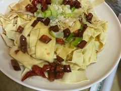 -东北菜冰城一家人