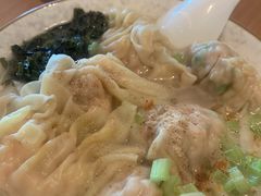 紫菜鲜虾云吞-临江酒店-中餐厅
