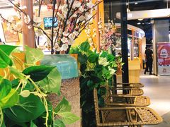 景观位-小幸湖春饼(悦茂购物中心店)