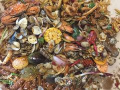 -麻屋手抓海鲜(防城港总店)