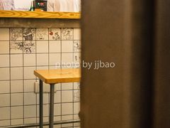 -无牌咖啡&酒馆