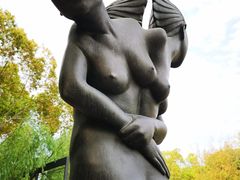 -苏州本色美术馆