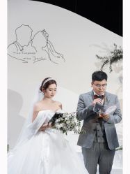 -MECCI婚礼摄影跟拍(红东方广场店)