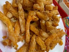 -闯关东东北农家菜(崂山石老人店)