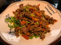 -湘味·鱼头王(上夼美食街店)