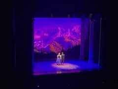 -交通银行前滩31演艺中心