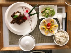 -海豚湾高端月子会所(黄浦店)