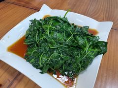 -兴隆美食(兴安路店)
