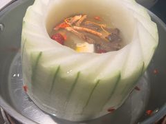 -得意咚瓜·顺德鱼生·冬瓜火锅(深圳首店)