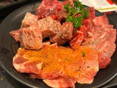 厚切牛舌-熊出没日本烧肉放题