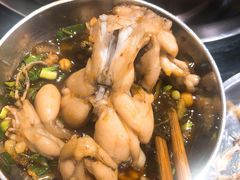 -鸿顺老铁锅美蛙鱼府(解放碑店)