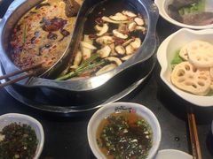 -纸盐河码头火锅(十八梯店)