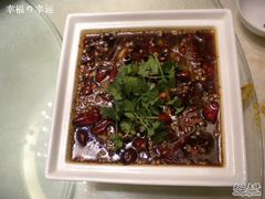 -自贡盐帮菜·玩辣餐厅(樱花园西街店)