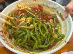 -手擀菠菜面(西康路店)