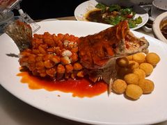 -吴越荣记苏州菜·松鼠桂鱼100%活鱼现做(月光码头店)