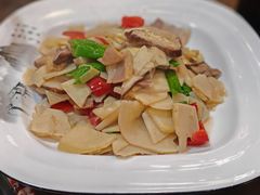 -缘来聚·徽菜名店(黄山宏村店)