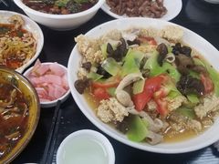 -曾氏肥肠馆(凯瑞雅居店)