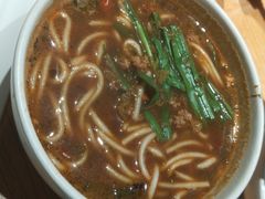 小锅米线-云海肴·汽锅鸡·云南菜(高德置地店)