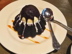 驰名巧克力熔岩蛋糕-Chili's Cafe&Bar奇利斯(滨江店)